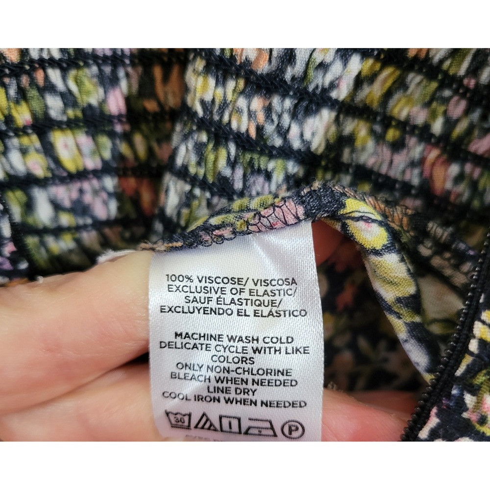 LOFT Women Floral Smocked Wide Leg Jumpsuit Size 8 Sleeveless Halter Multi-Color - Picture 9 of 10